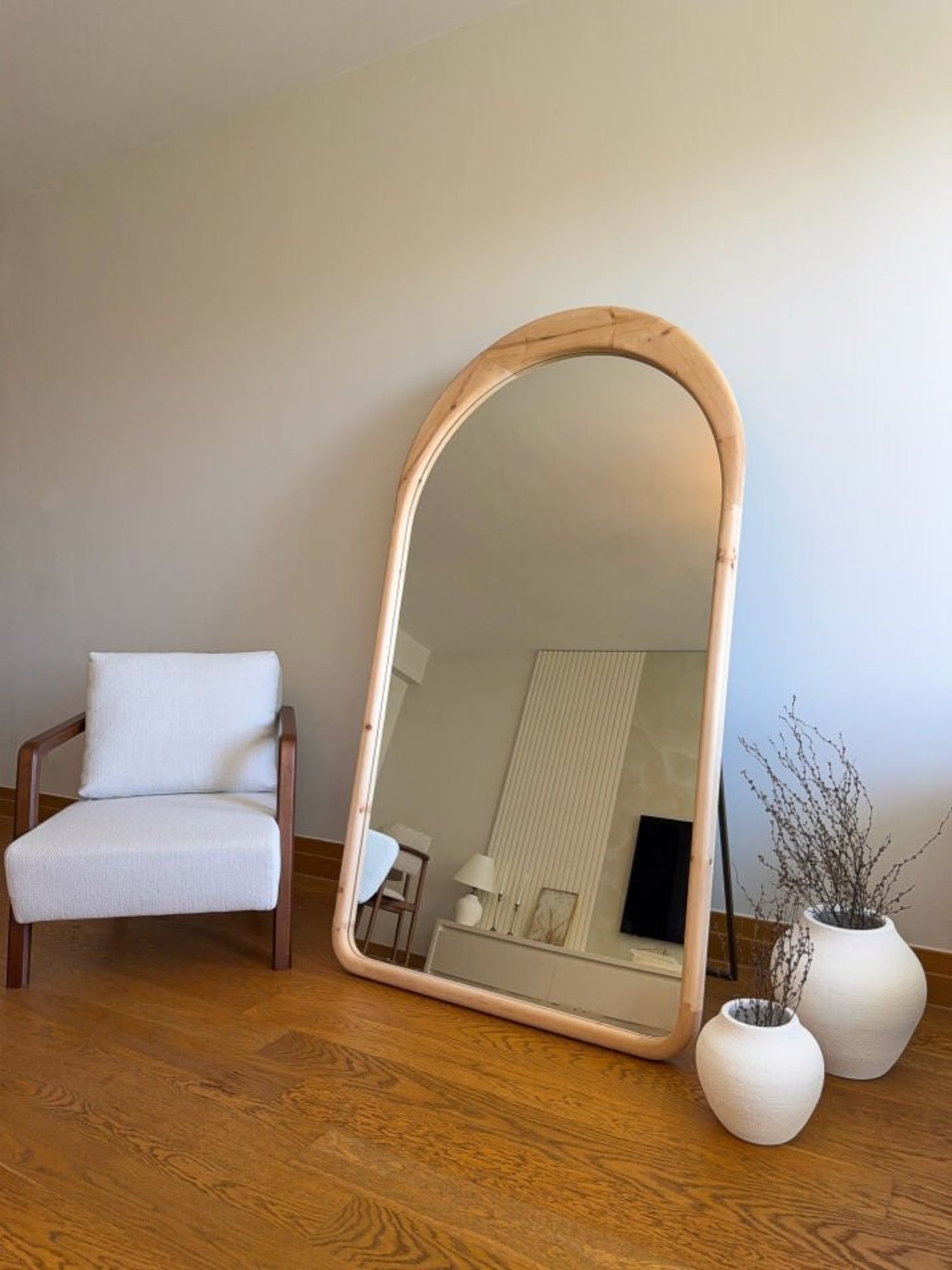 Léa – Ovaler Spiegel mit Holzrahmen 180x100 cm
