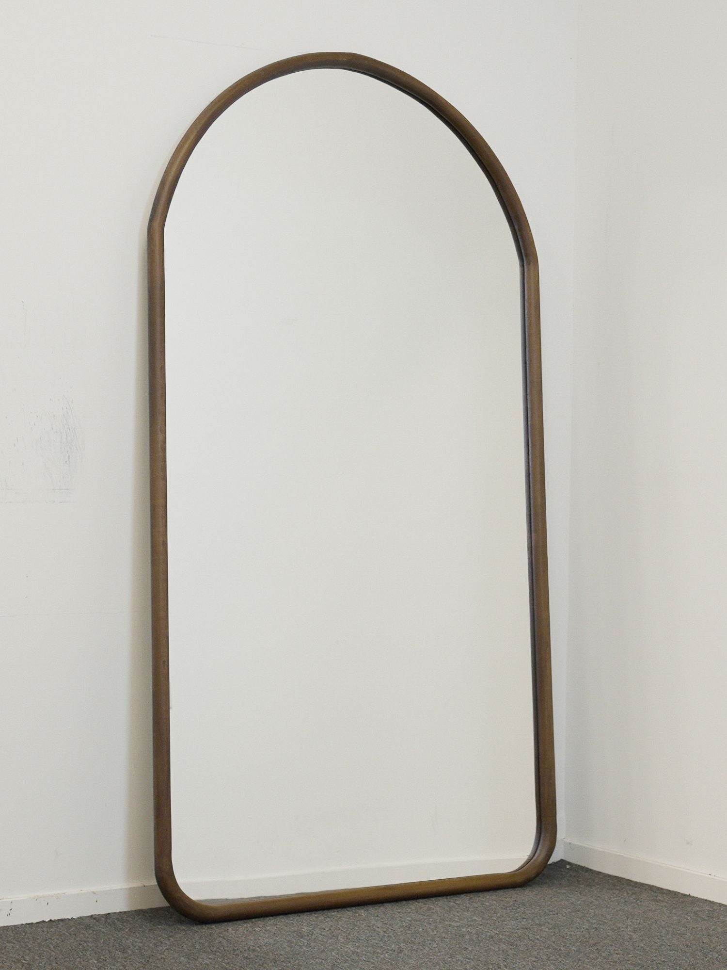 Amélie Walnuss – 180×100 cm